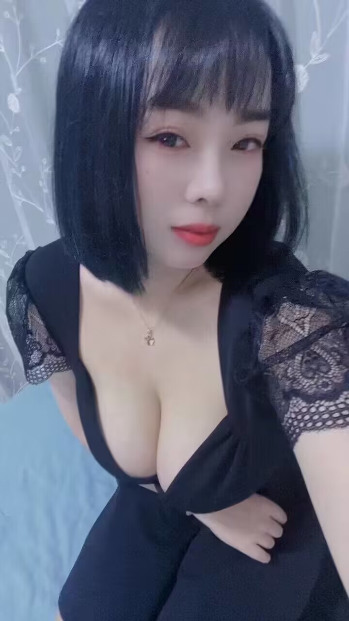 龙华新人波波