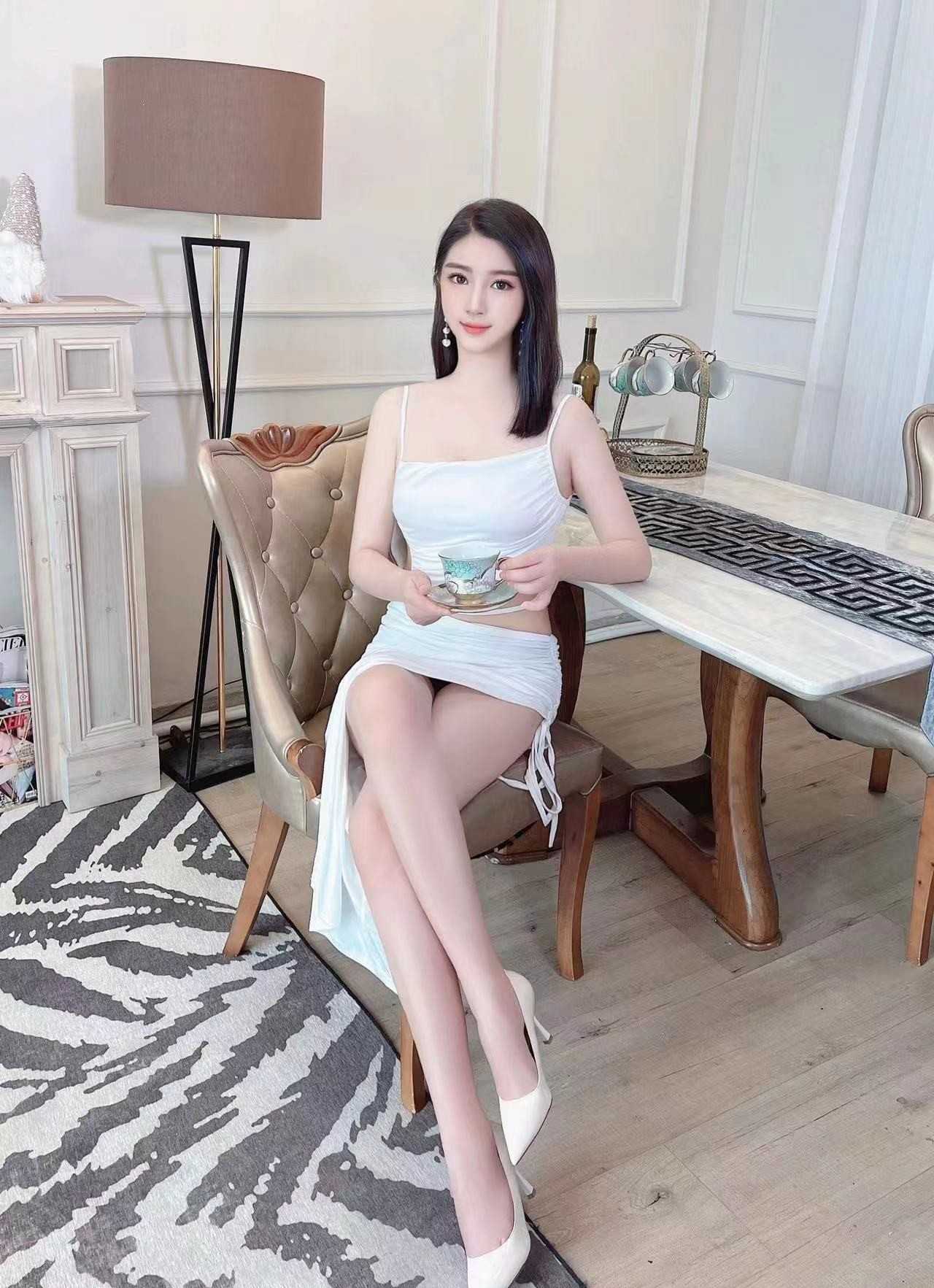 草房约会175奶妹可儿