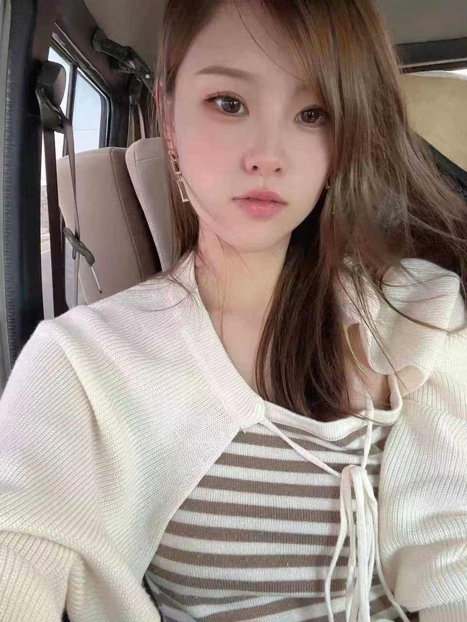 和兴路健身妹妹