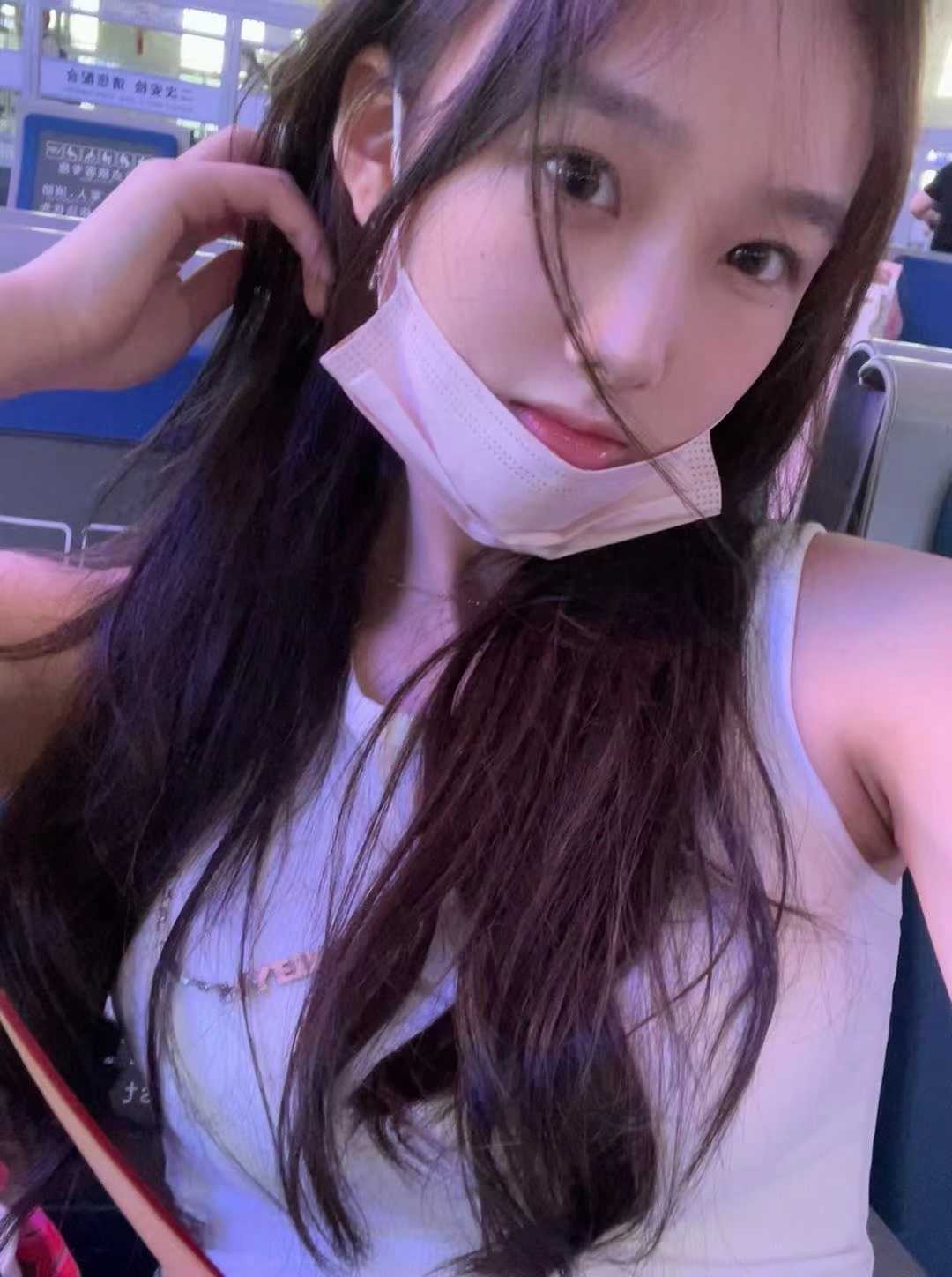 温柔体贴的小姐姐