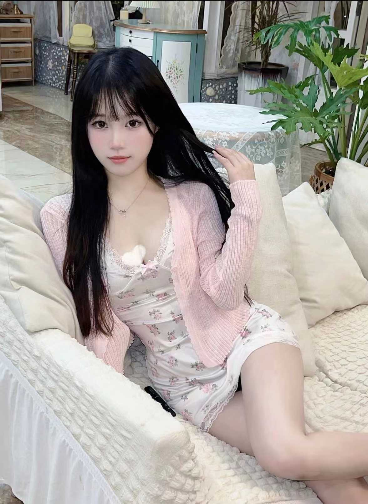 身材火辣，做起来感觉到位超爽