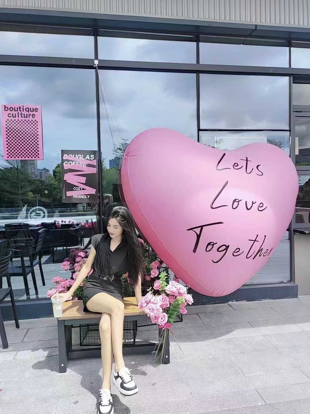 甜美漂亮的小姐姐