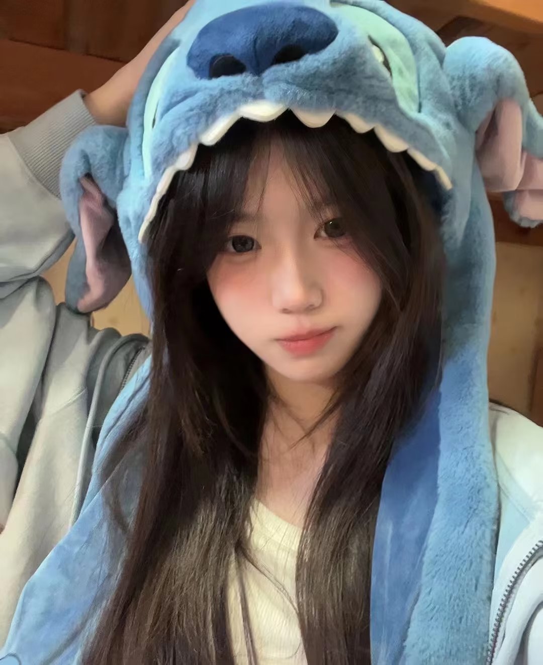 学生刚毕业不久的妹子