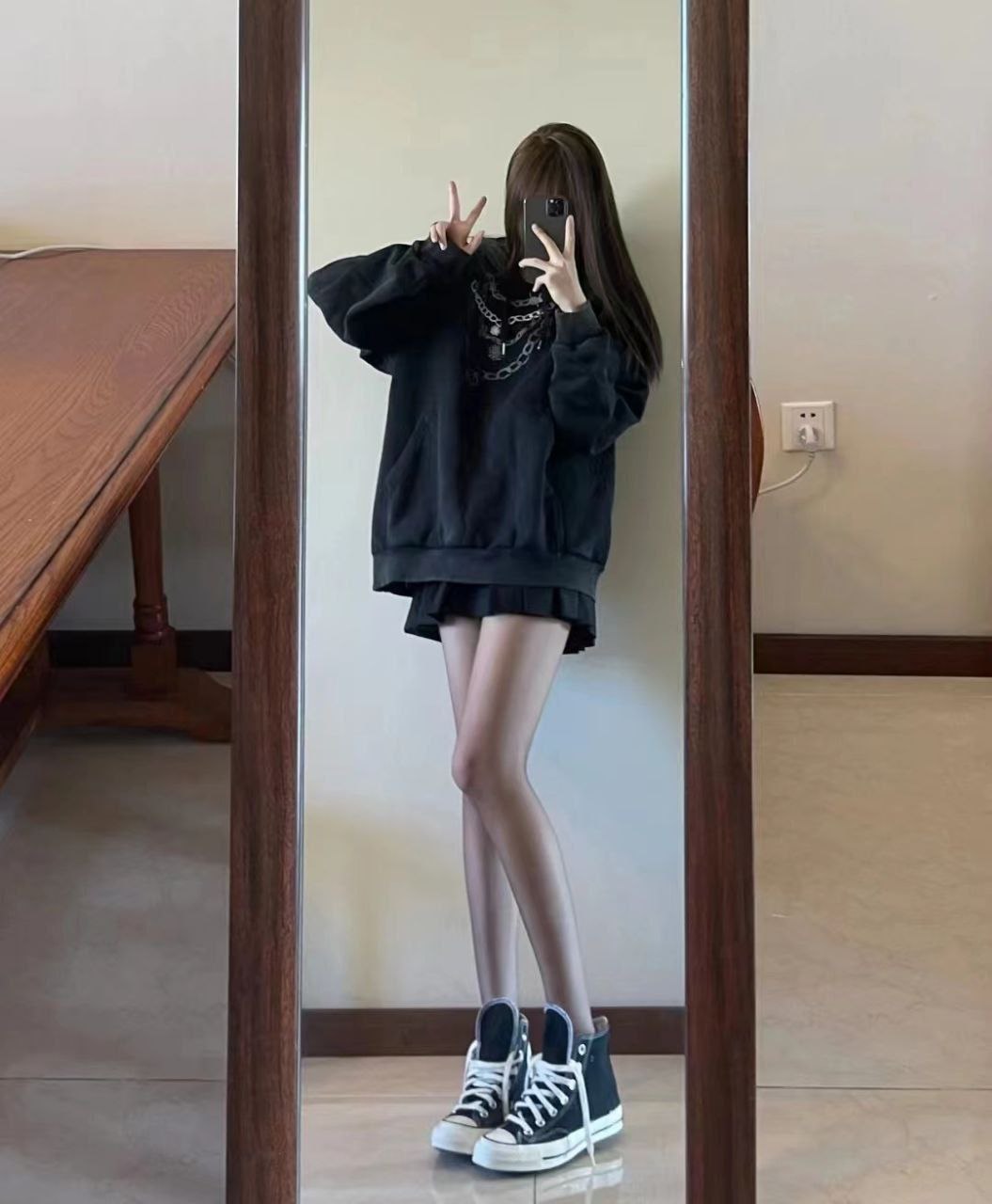 模特身材大学妹兼职