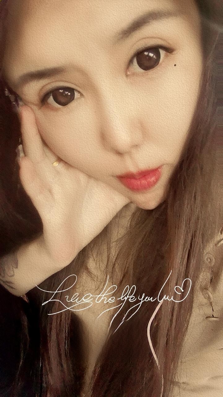 甜美声音的妹子