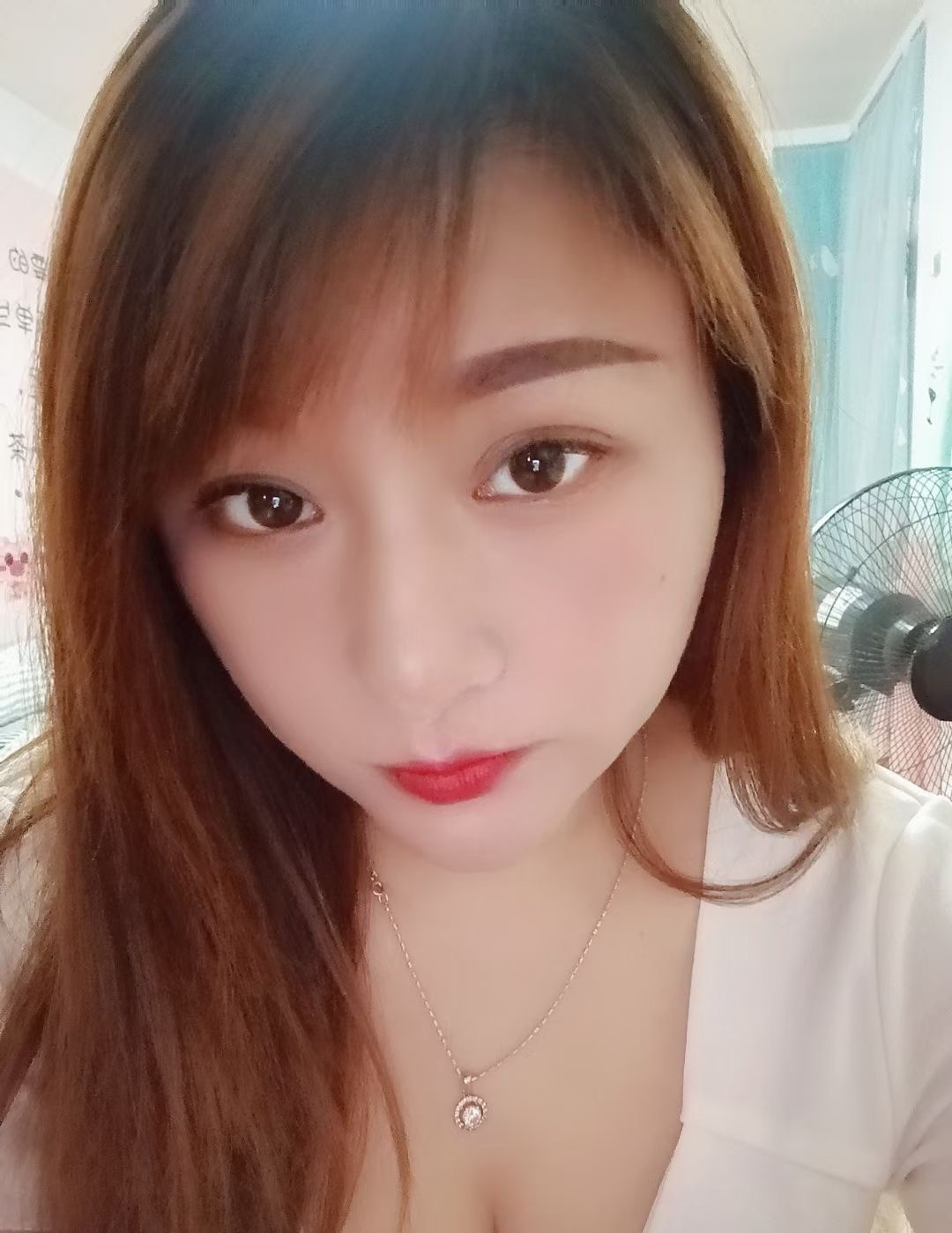 漂亮大方 性格好的妹妹