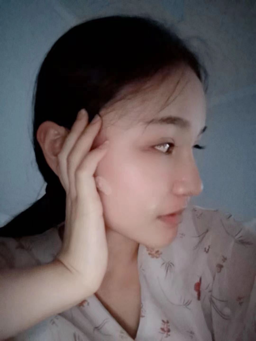 刚毕业大学生下海记