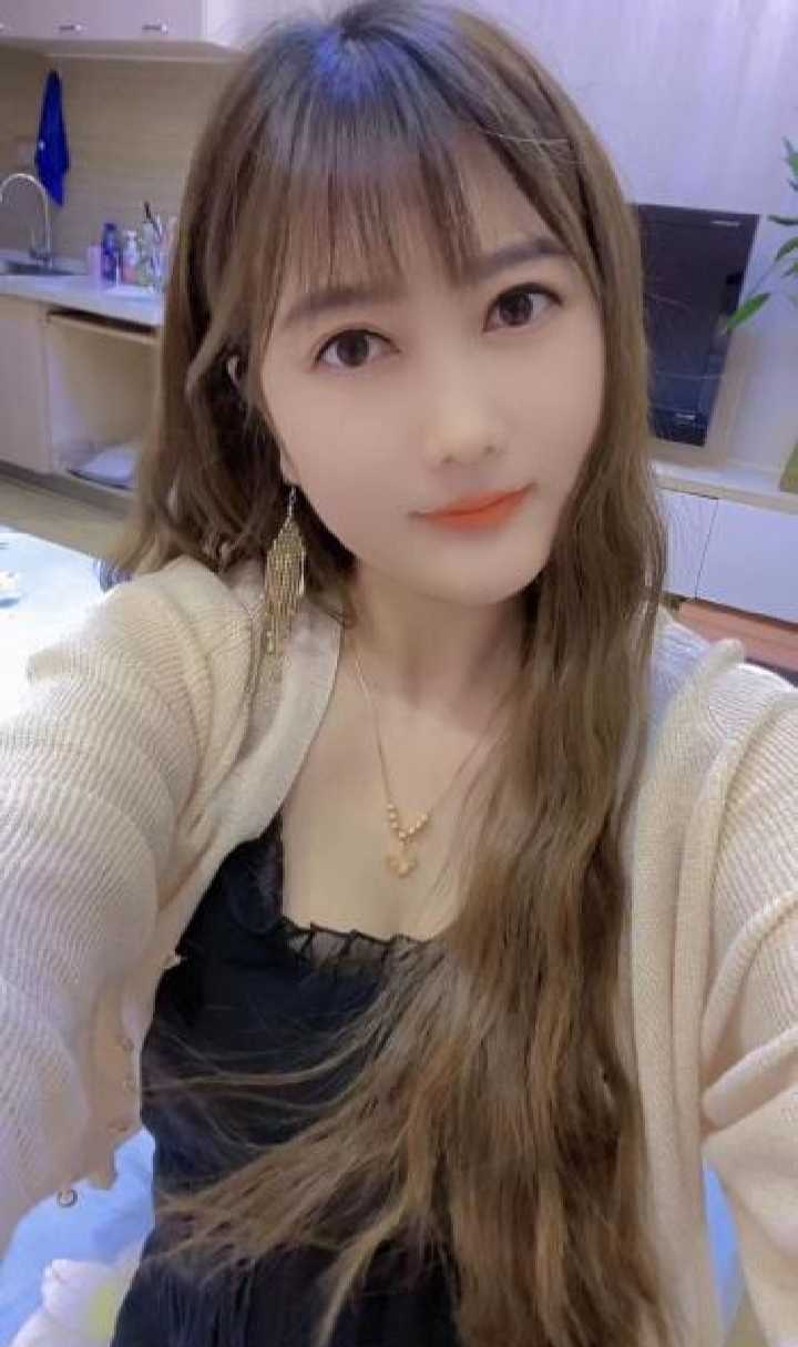 蚌埠光彩小姐姐