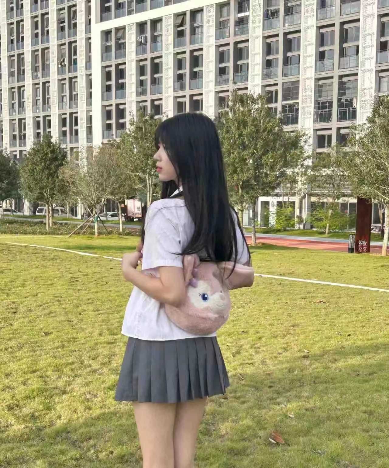丰满KH好的年轻妹子