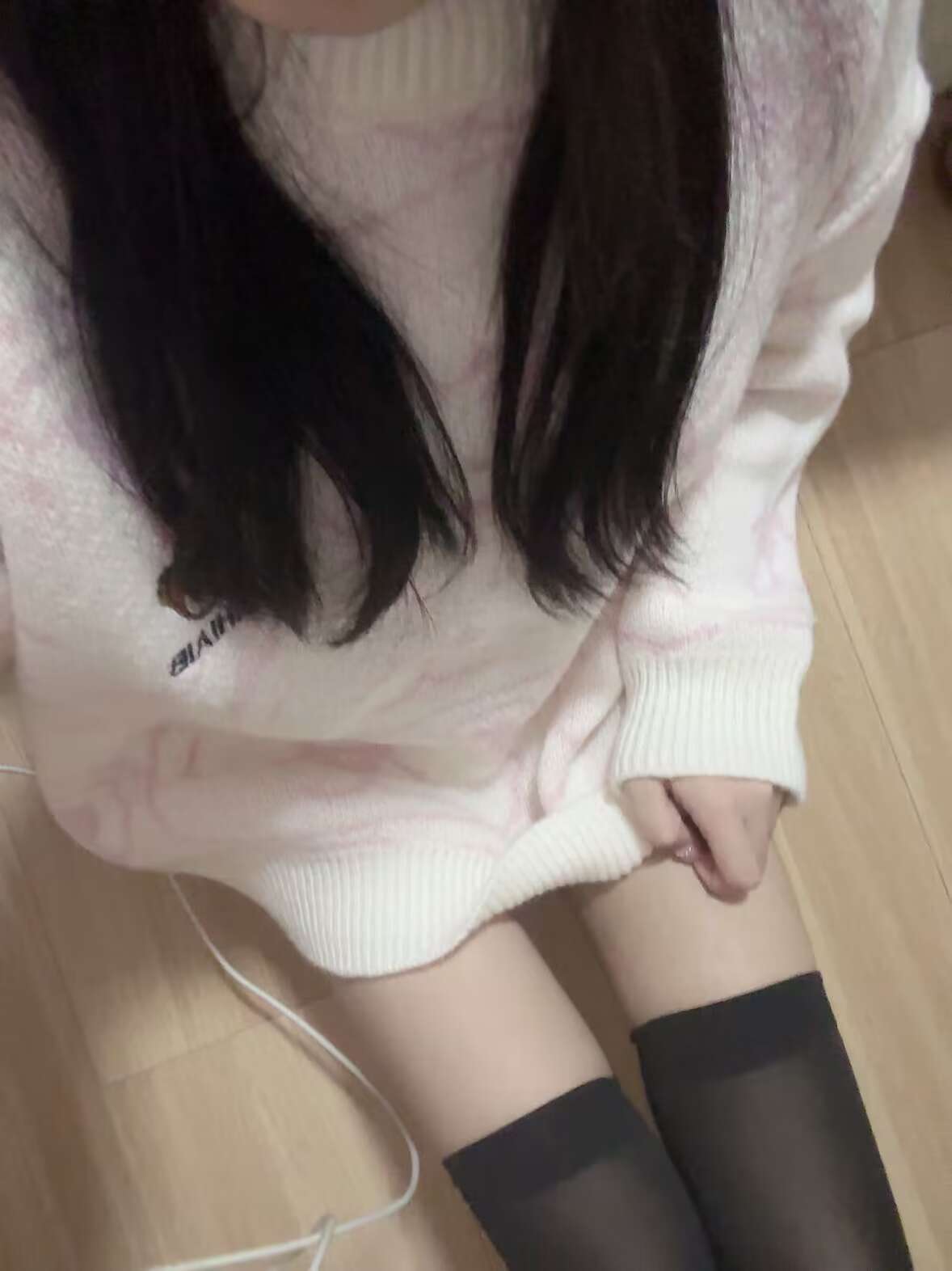 本人 18 来自广东 跟父母在这边 我读书 赚学费