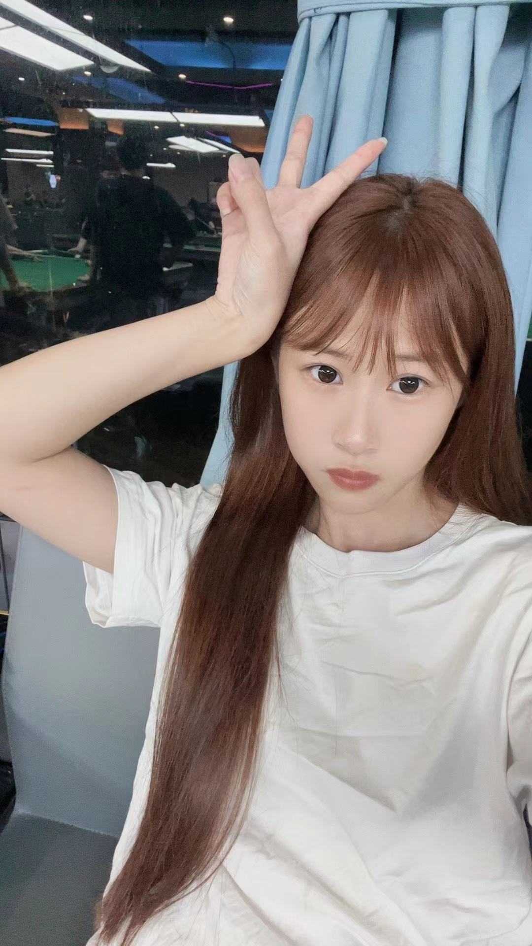 宝安甜妹鹿鹿