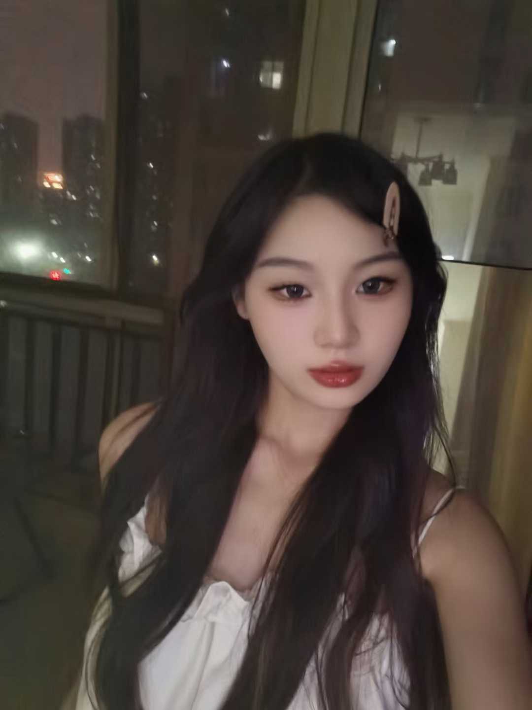 钟楼甜甜妹