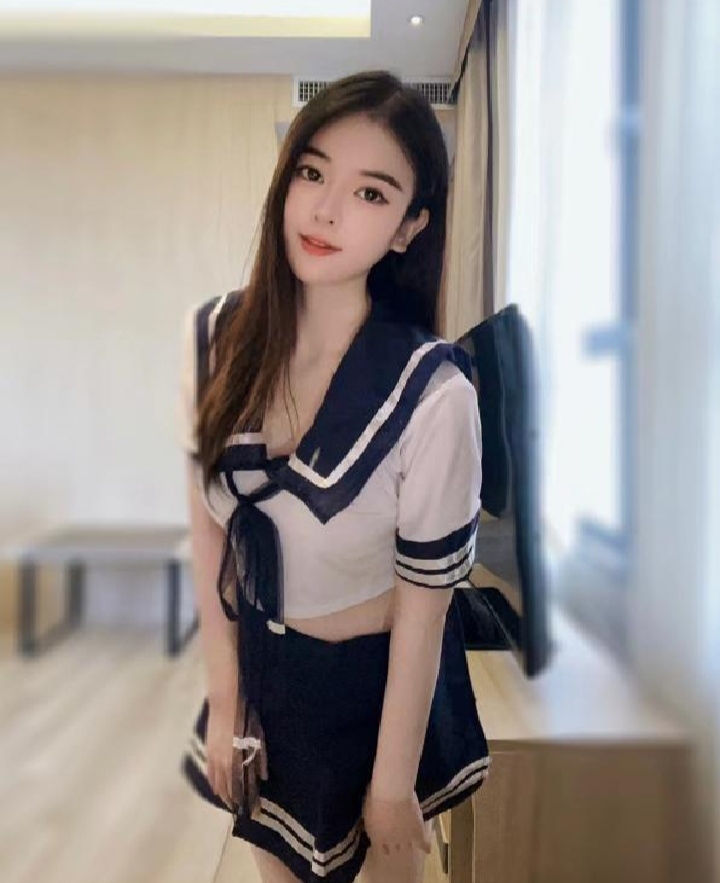 向西momo老师