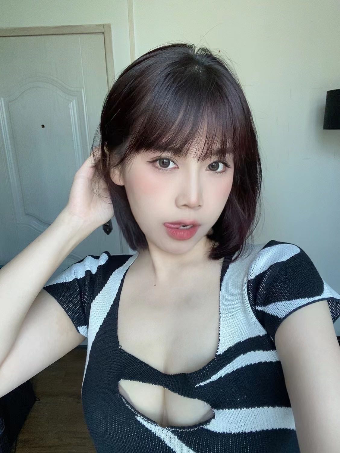 人很美 皮肤白 熊大