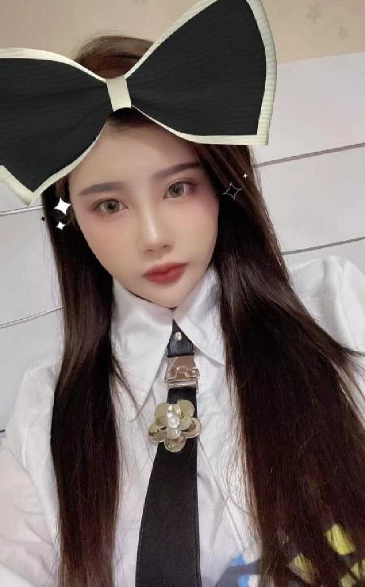 东站模特身材小姐姐