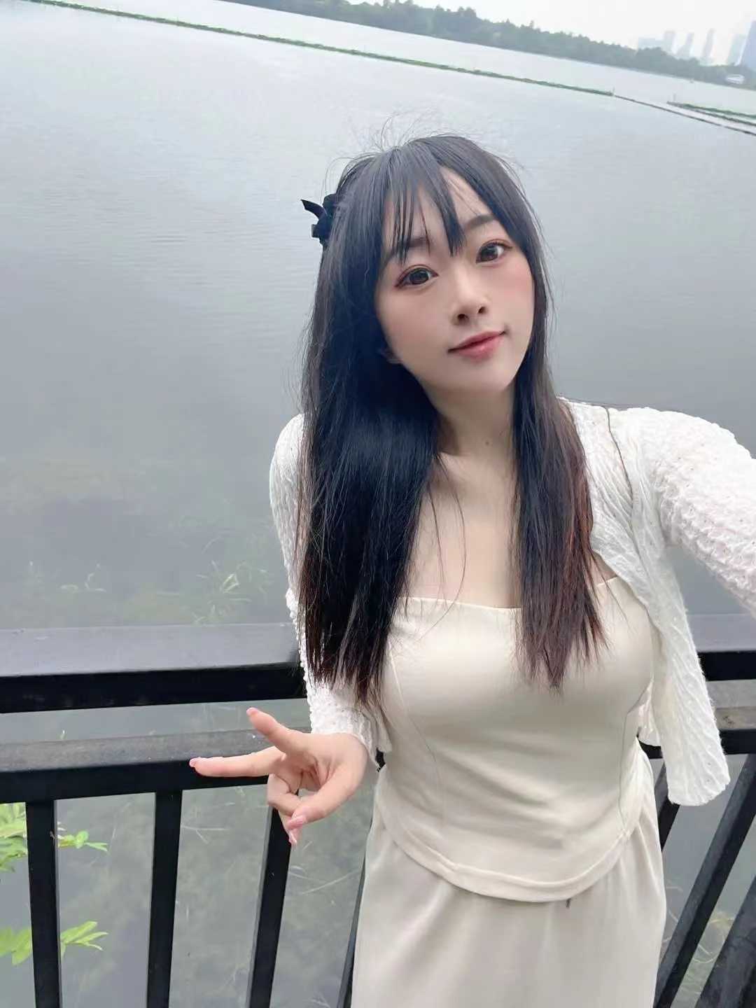 还不错挺热情的妹子