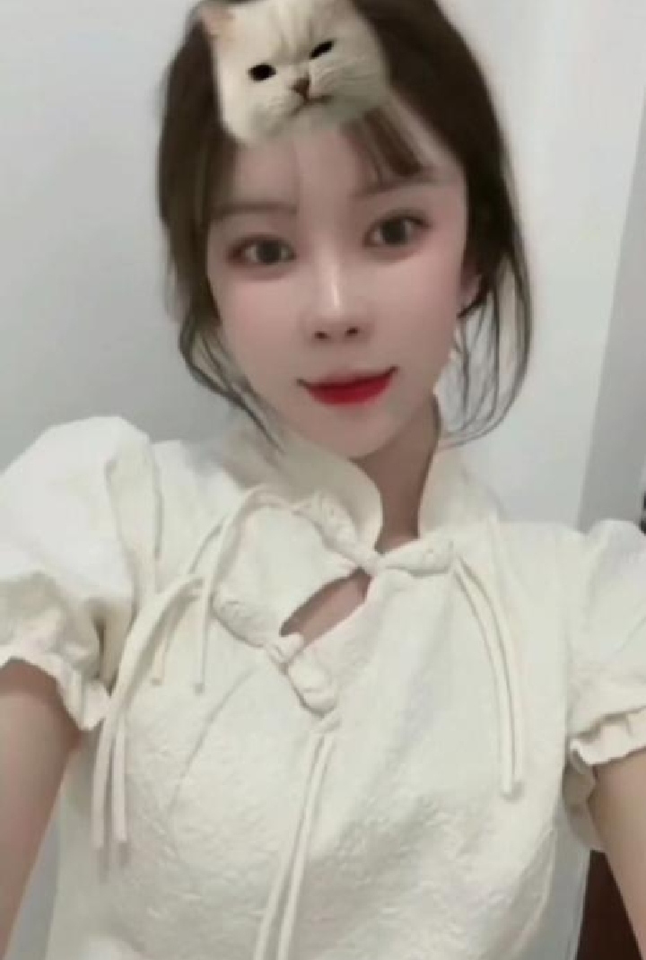 漂亮的颜值美眉