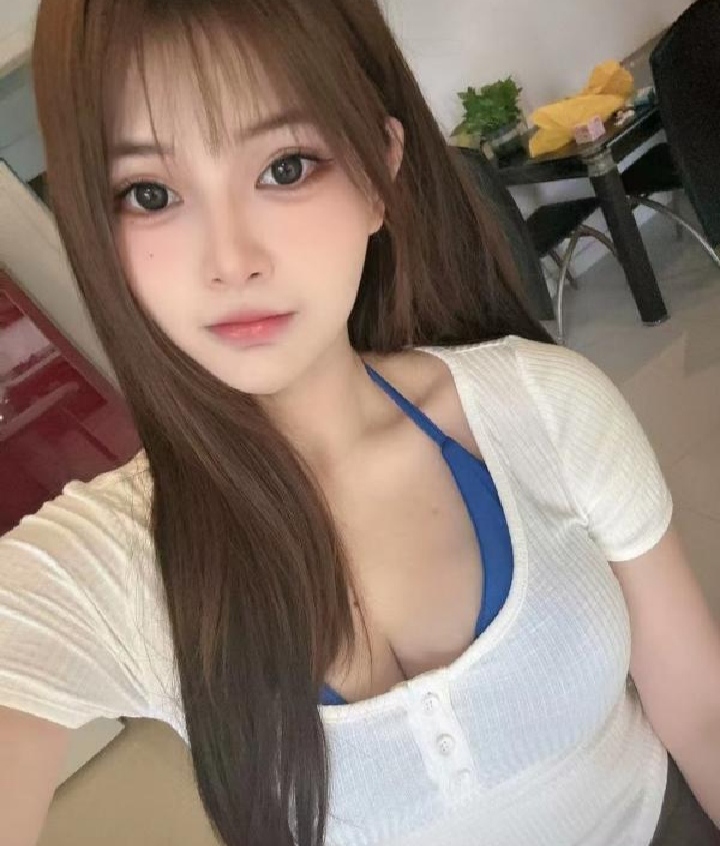 东站大奶子尤物强推