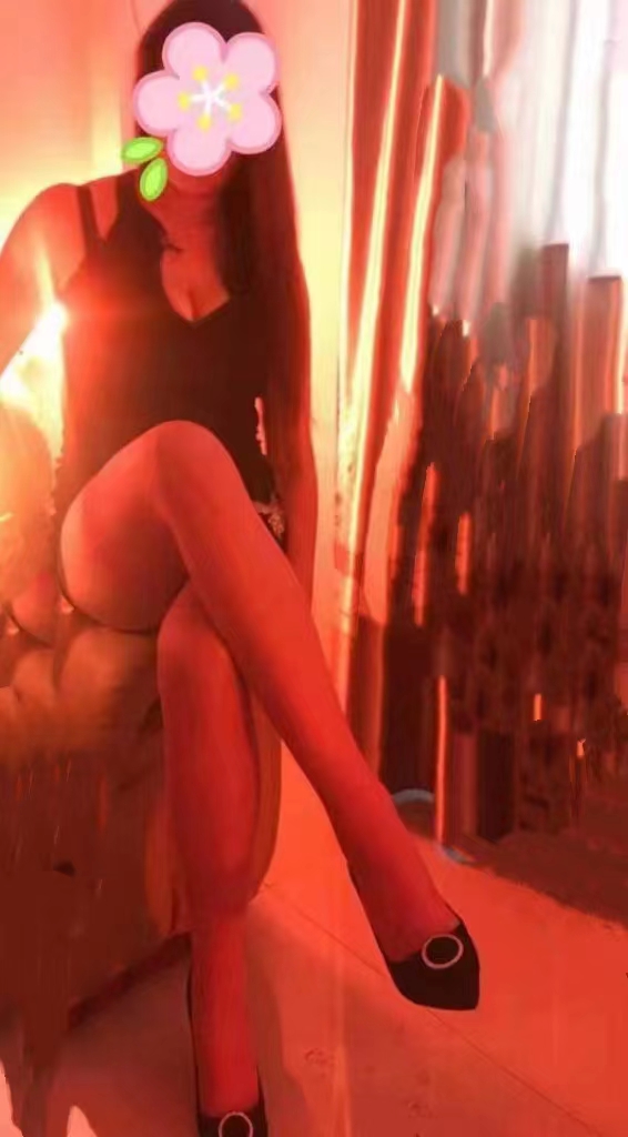 柳南175大长腿大咪咪浴火大姐姐