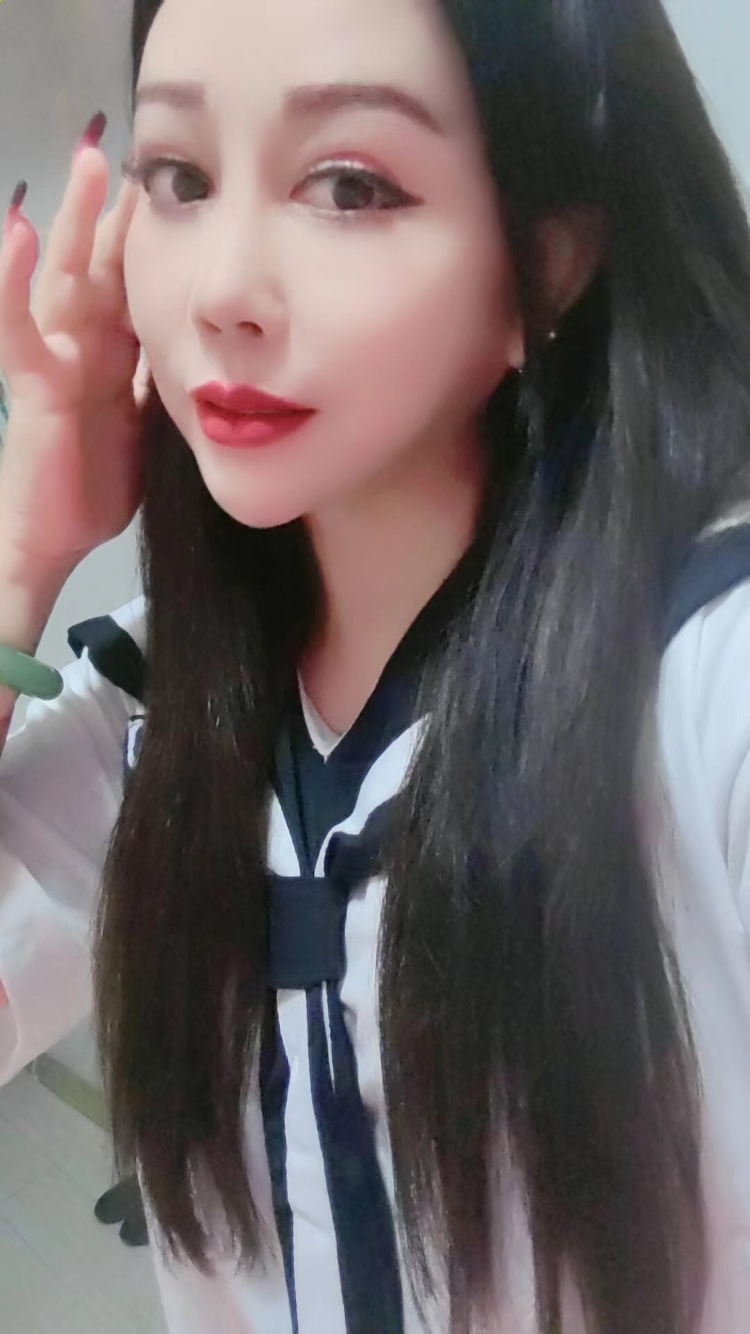 潍坊大胸性价比小姐姐