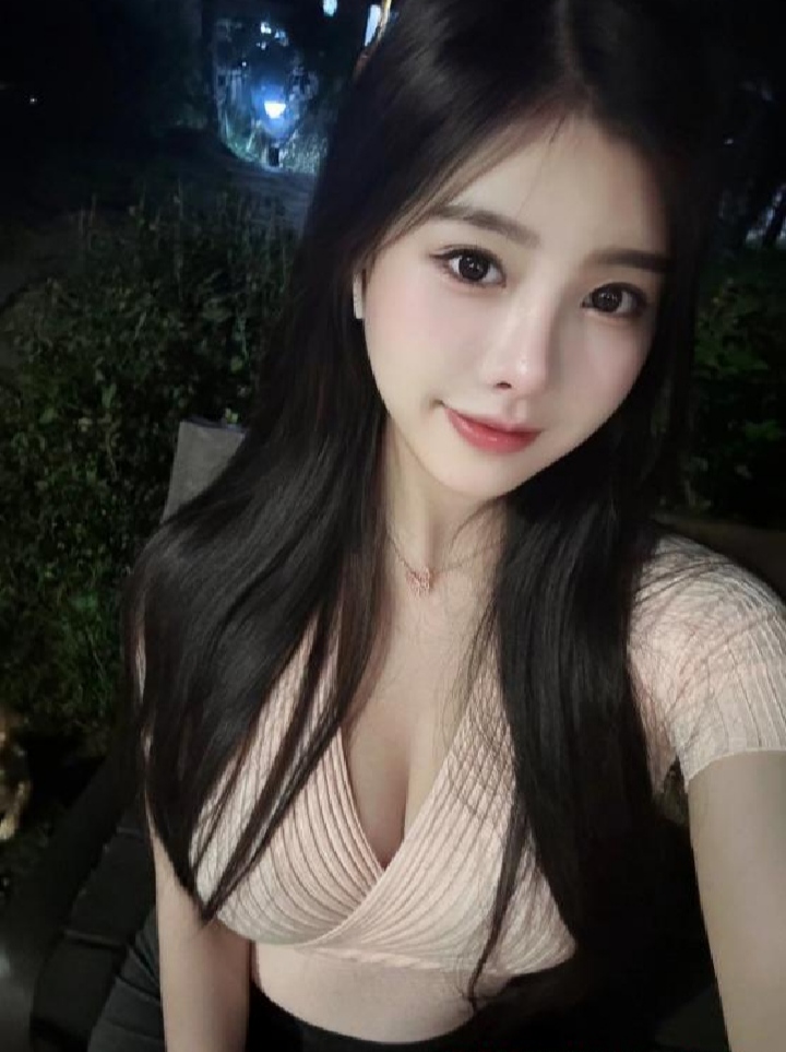 昆明公寓极品兼职美妞