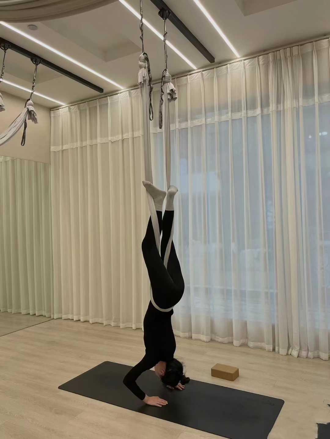 柳南瑜伽兼职老师小甜