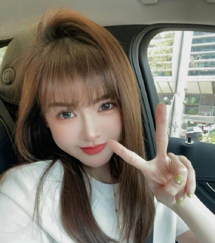 天河娇小嫩妹女友