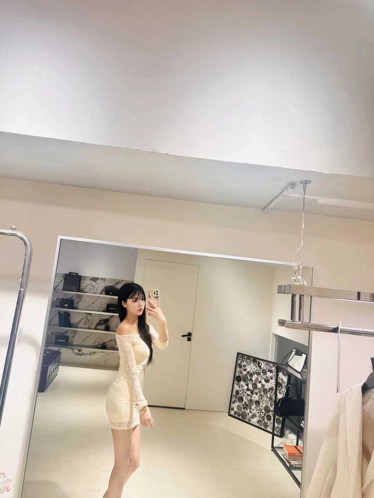 身材超棒的小涵