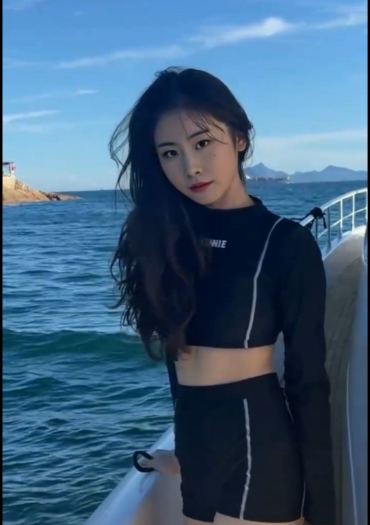 怀化兼职学生美女