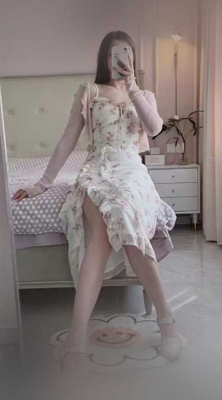 性感少妇各种制服丝袜高跟,kh很好