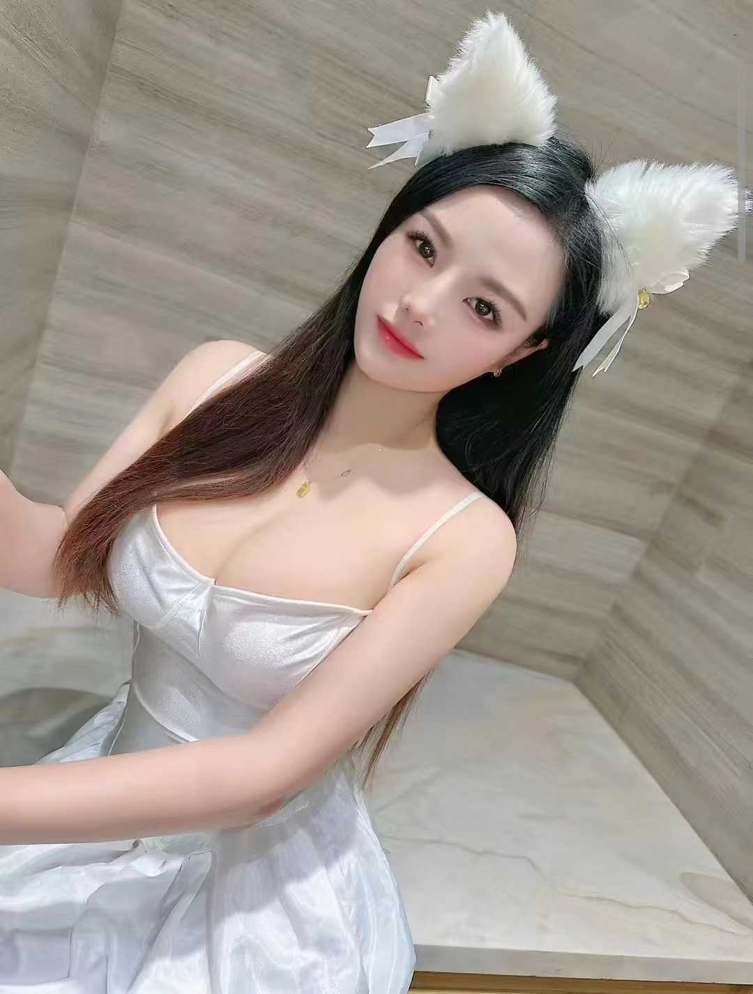 性感大胸妹妹
