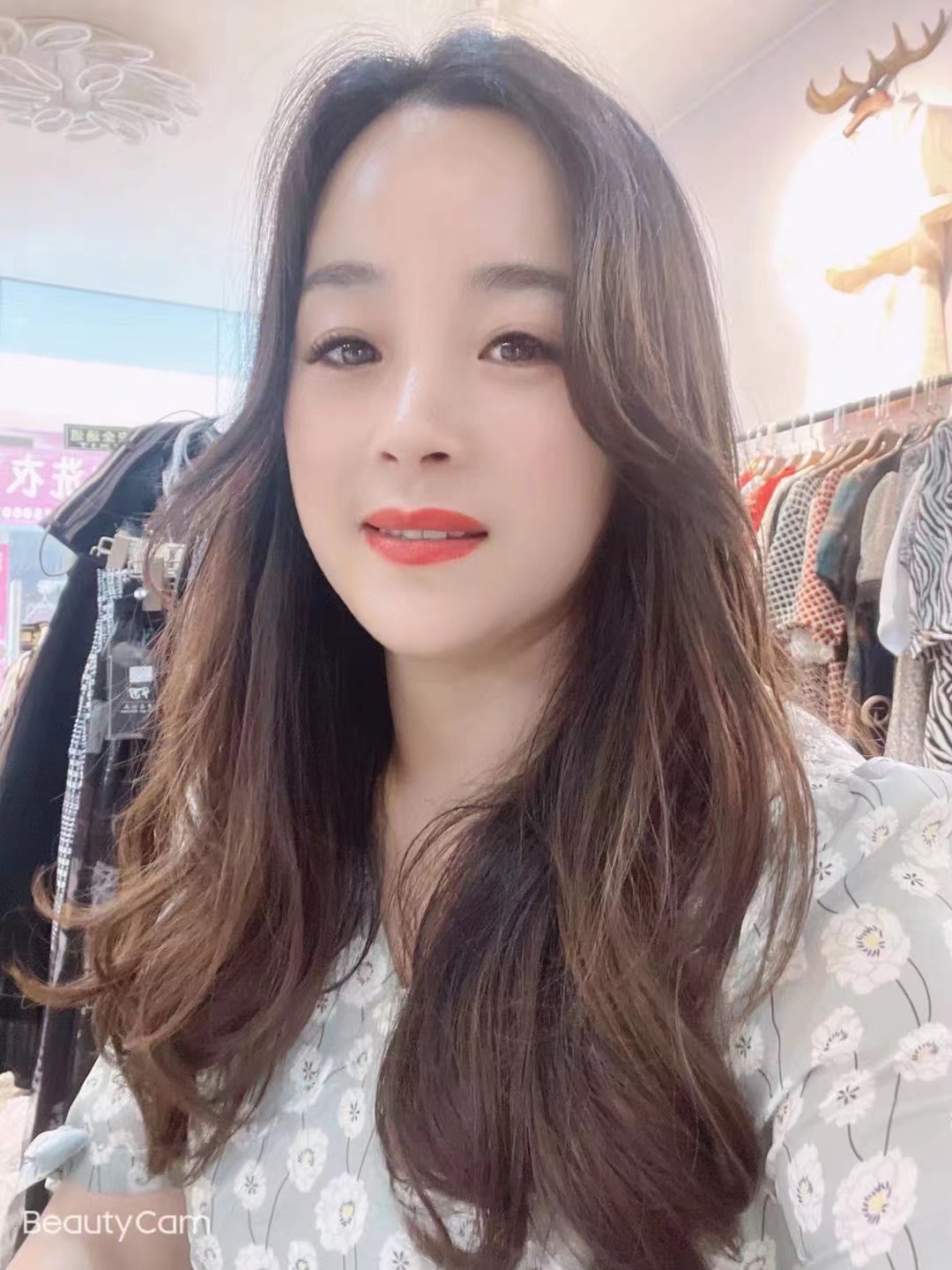 龙华性感少妇
