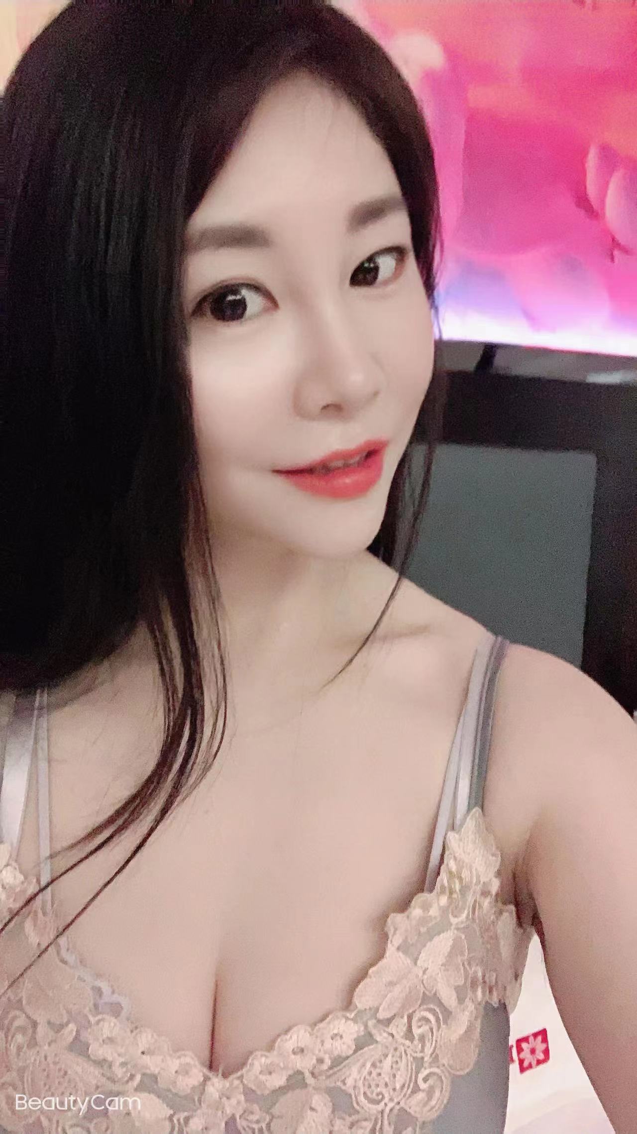 态度很好的妹子