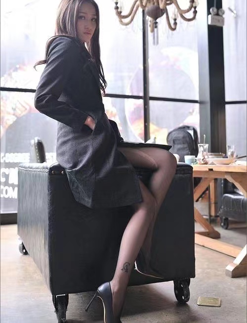 主打服务狠好的性感小姐姐