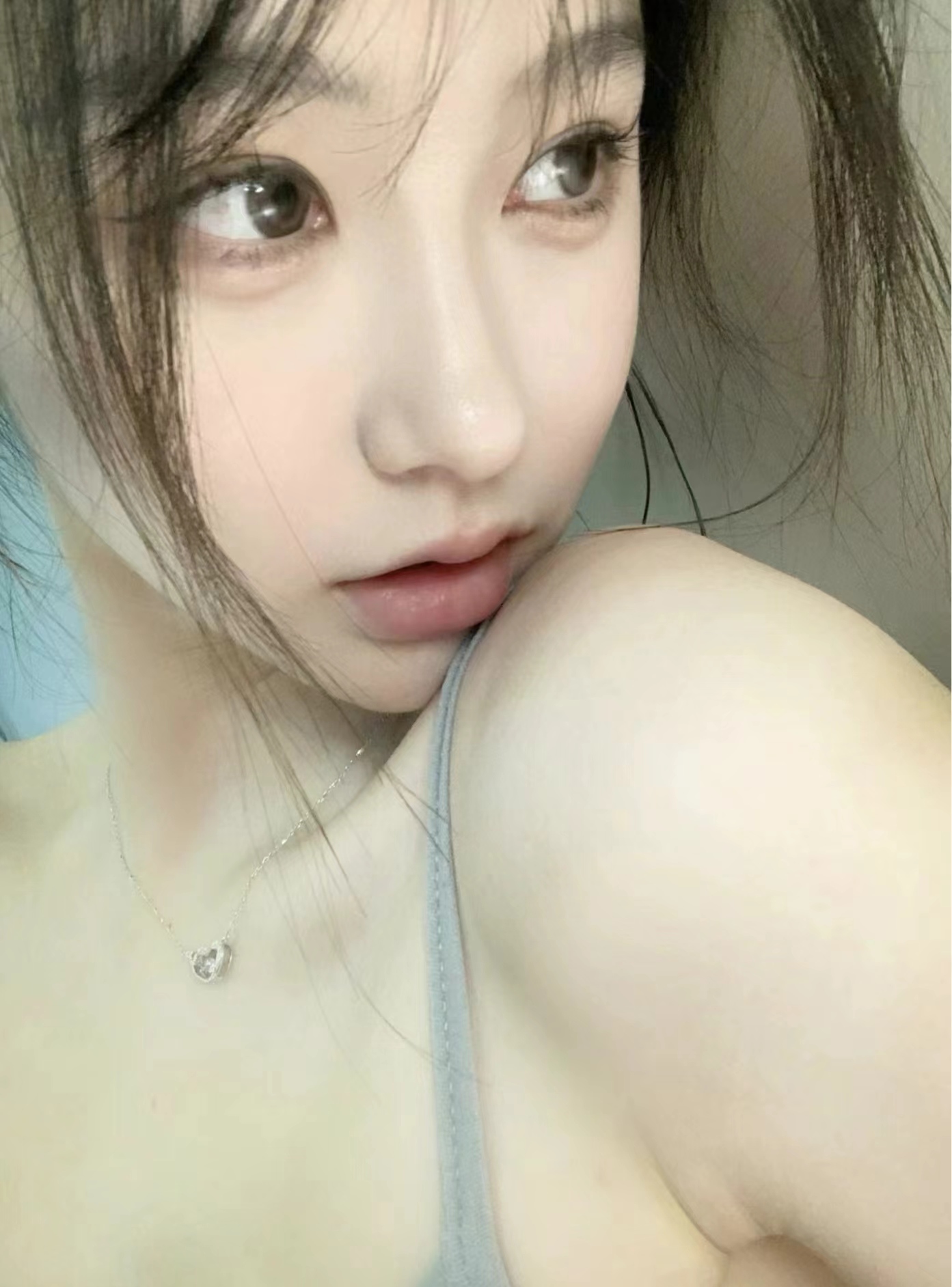 新区嫩妹子水多