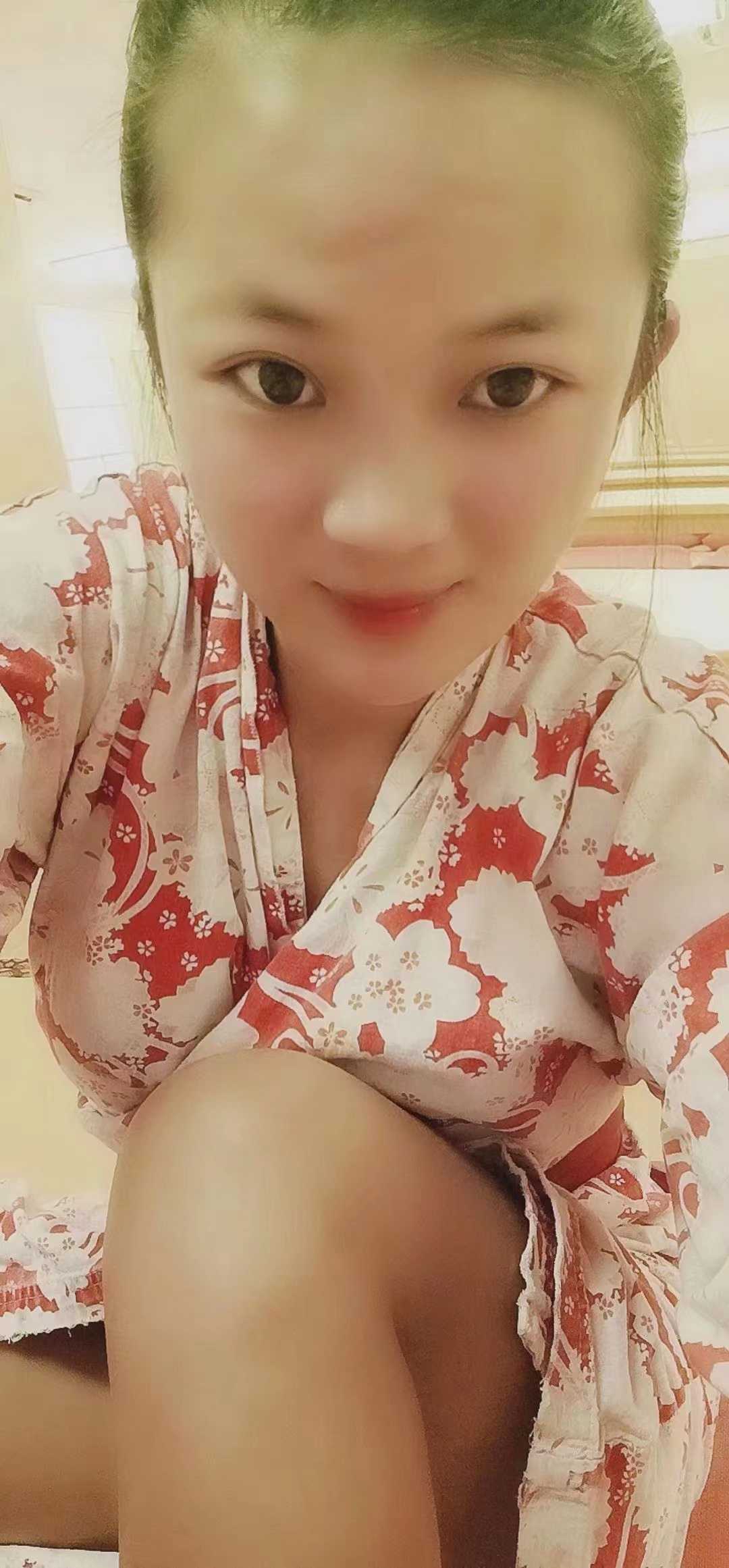 欲女辣妹水多B紧好浪