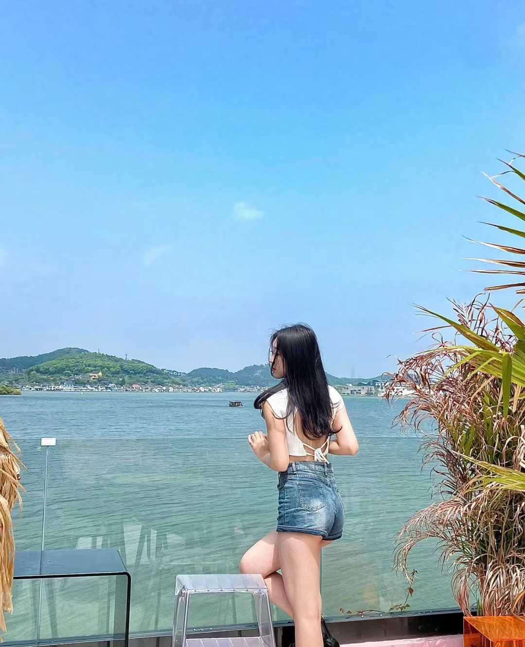 龙华红山小乖