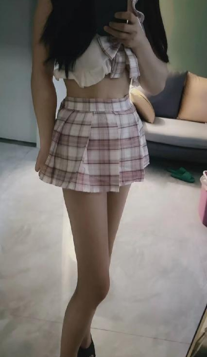 性感黑丝川妹子