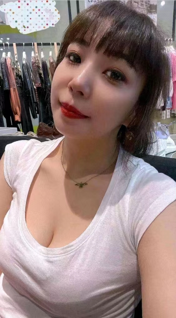 福田丰满情趣小姐姐夏莎