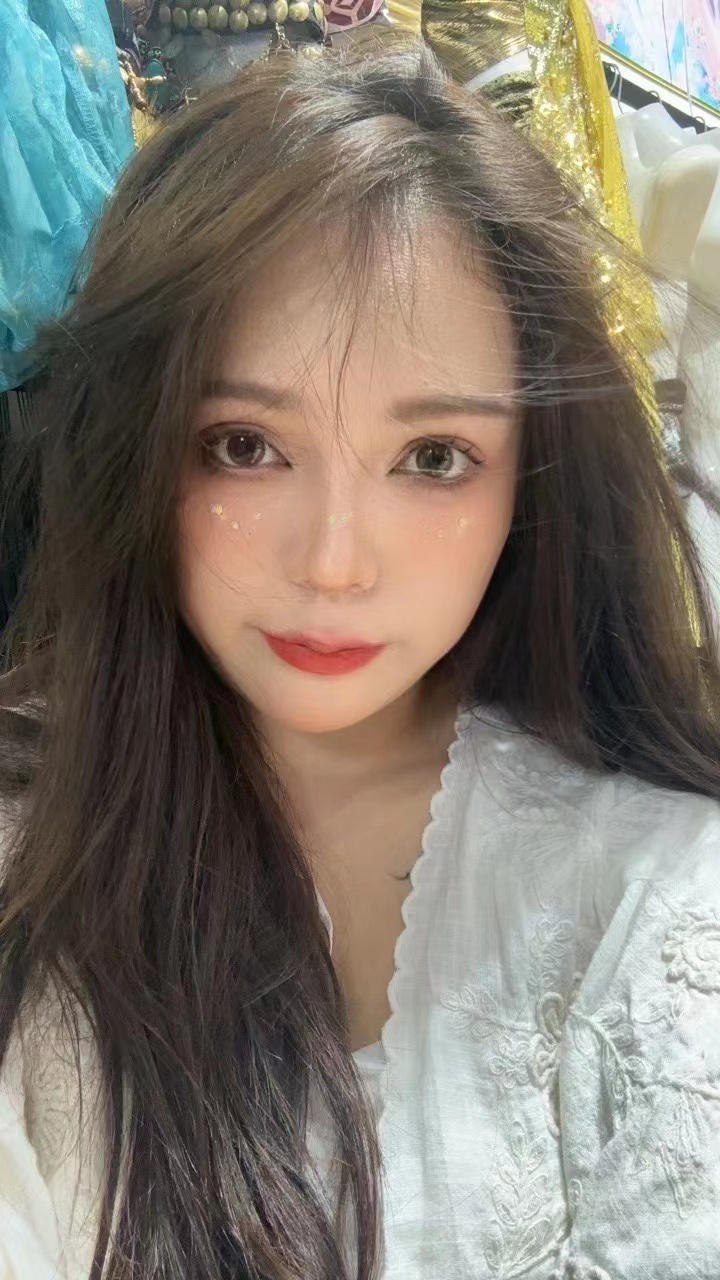 贵阳火热大眼萌妹洋洋
