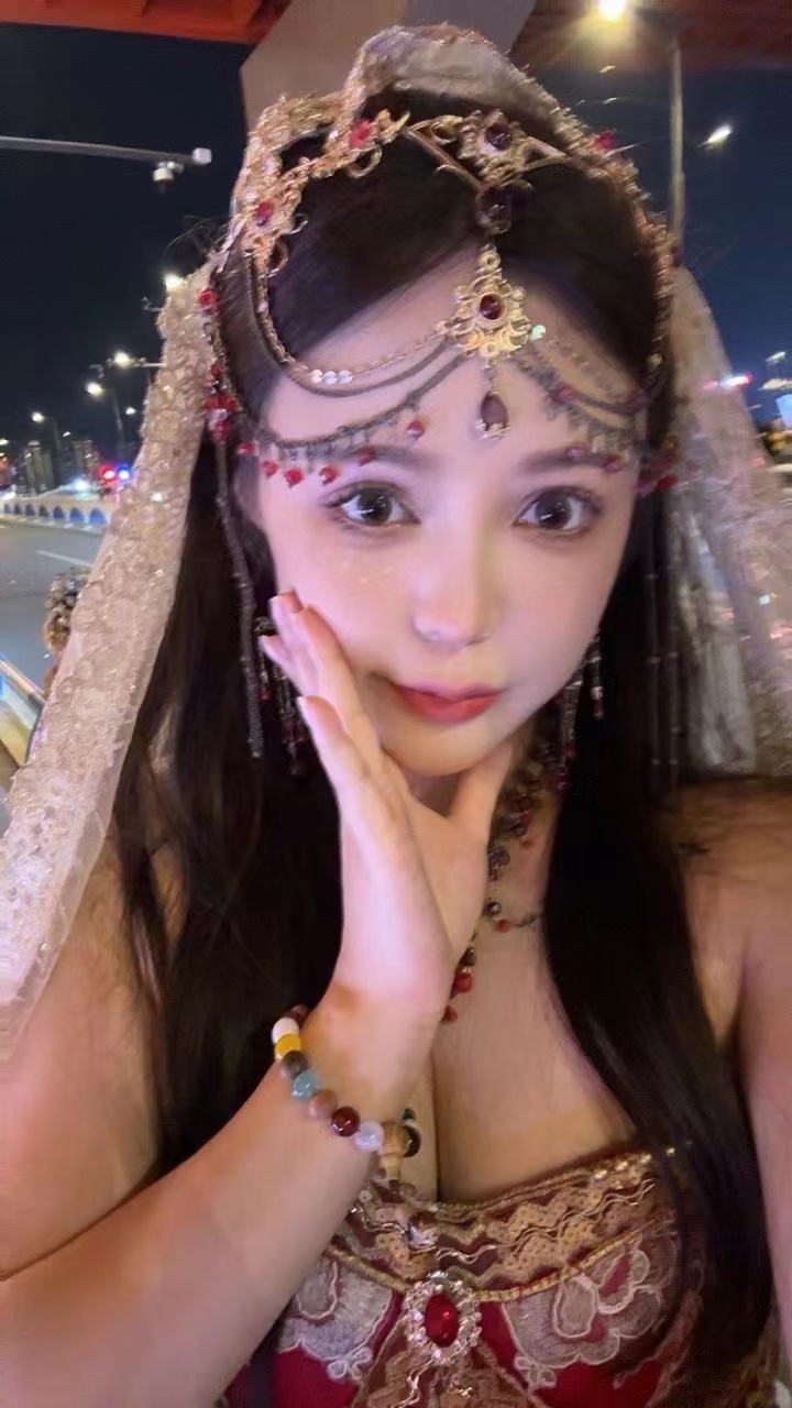 贵阳火热大眼萌妹洋洋