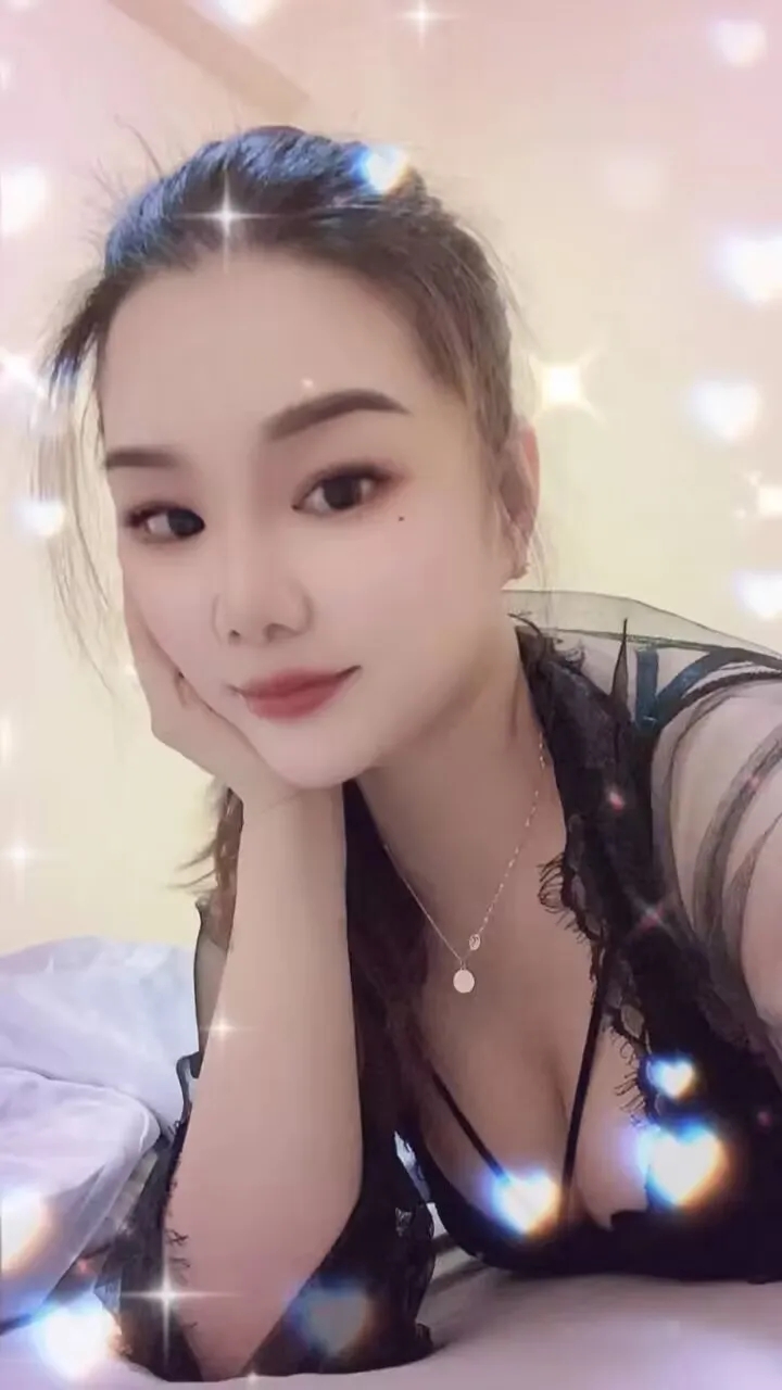 龙华极品巨乳