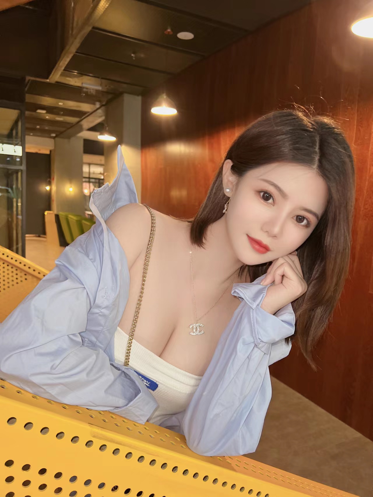 气质美少女兼职