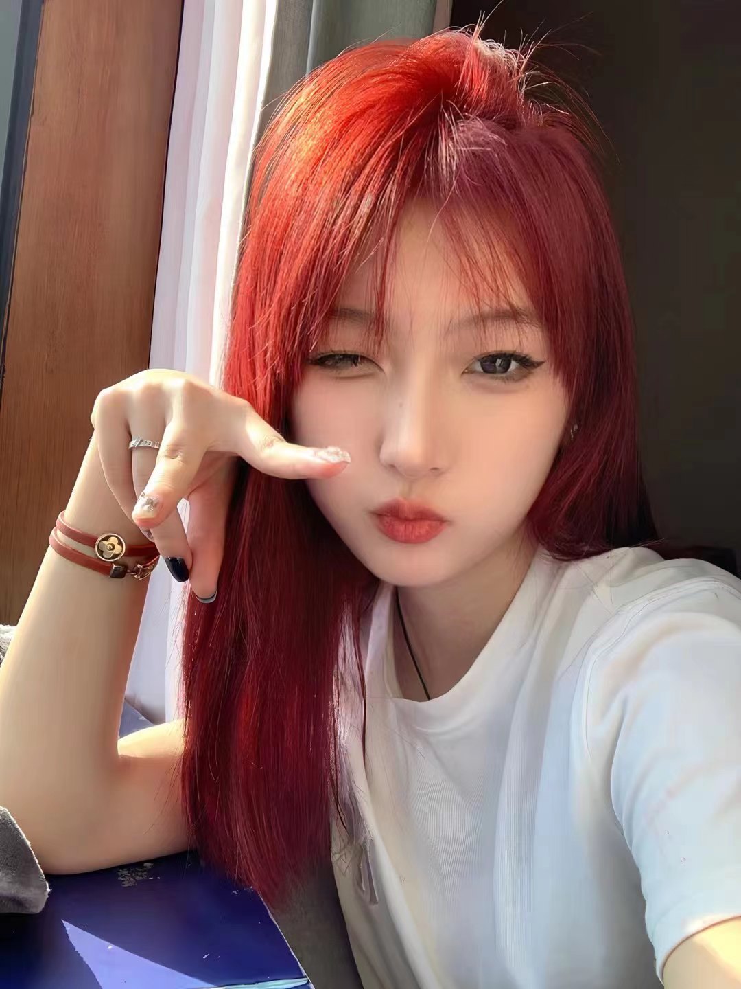 气质美女，提前预约