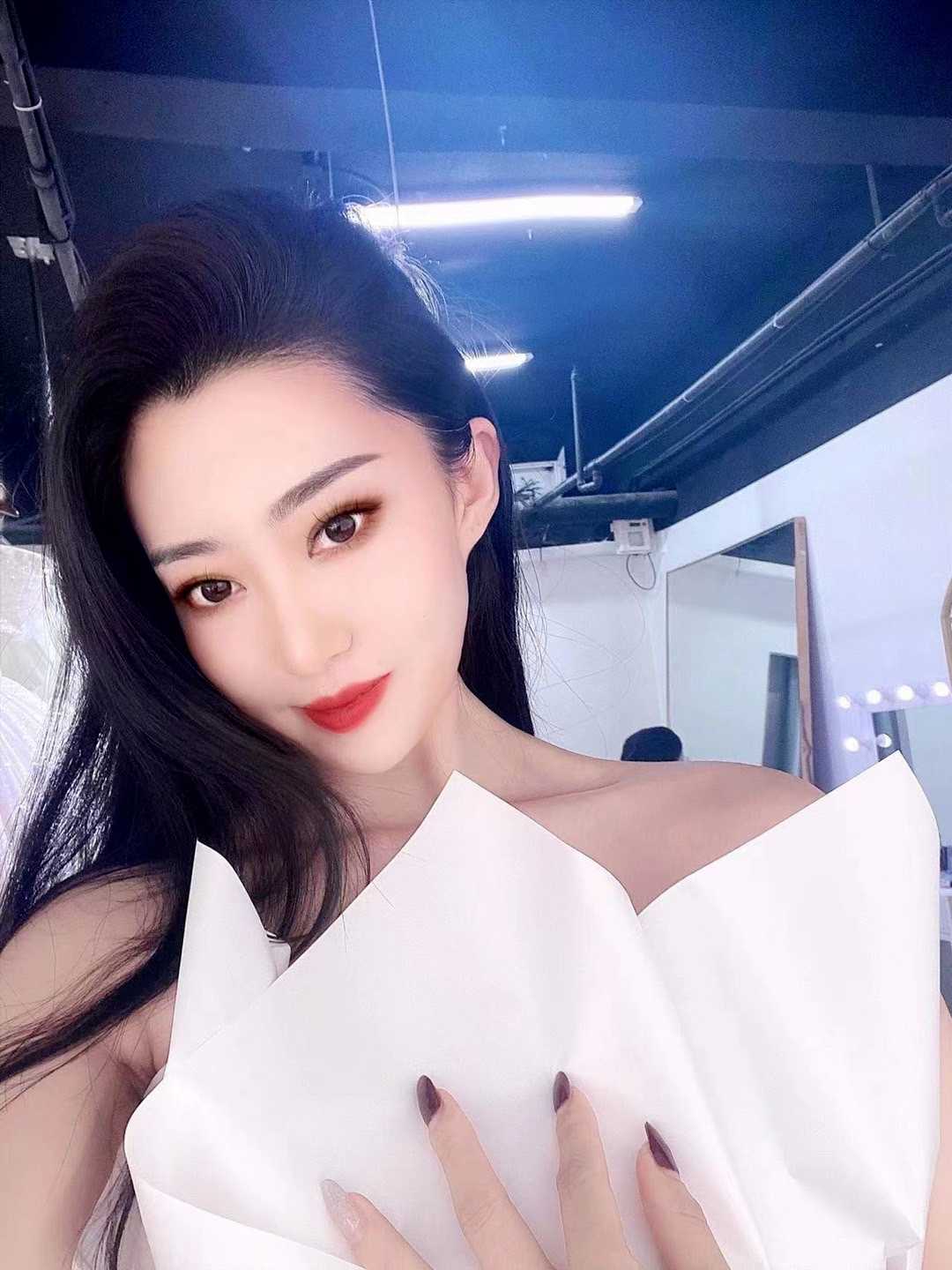 满足你对女人所有幻想