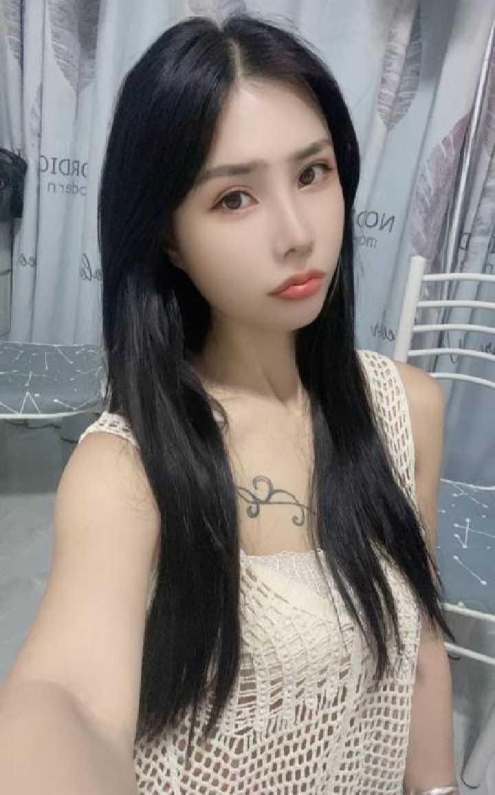 川味小辣妹琪琪