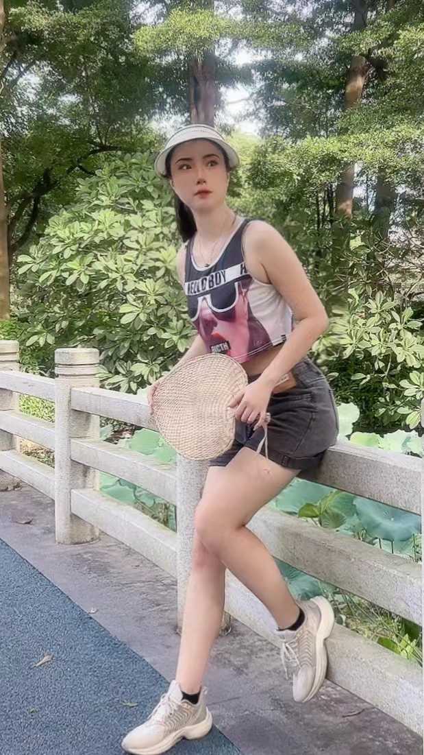 南海白日宣淫coco