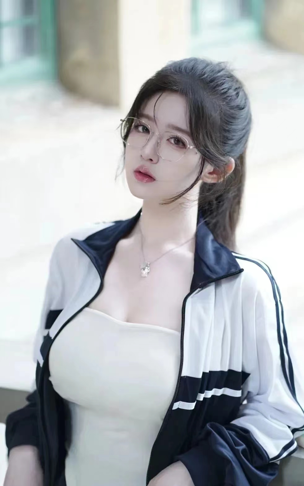 娇嫩小姨子