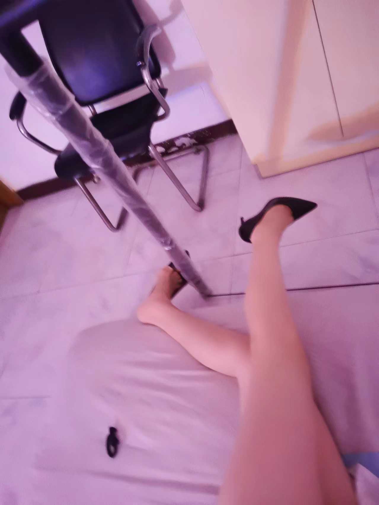 少妇长腿mm插插爽翻天