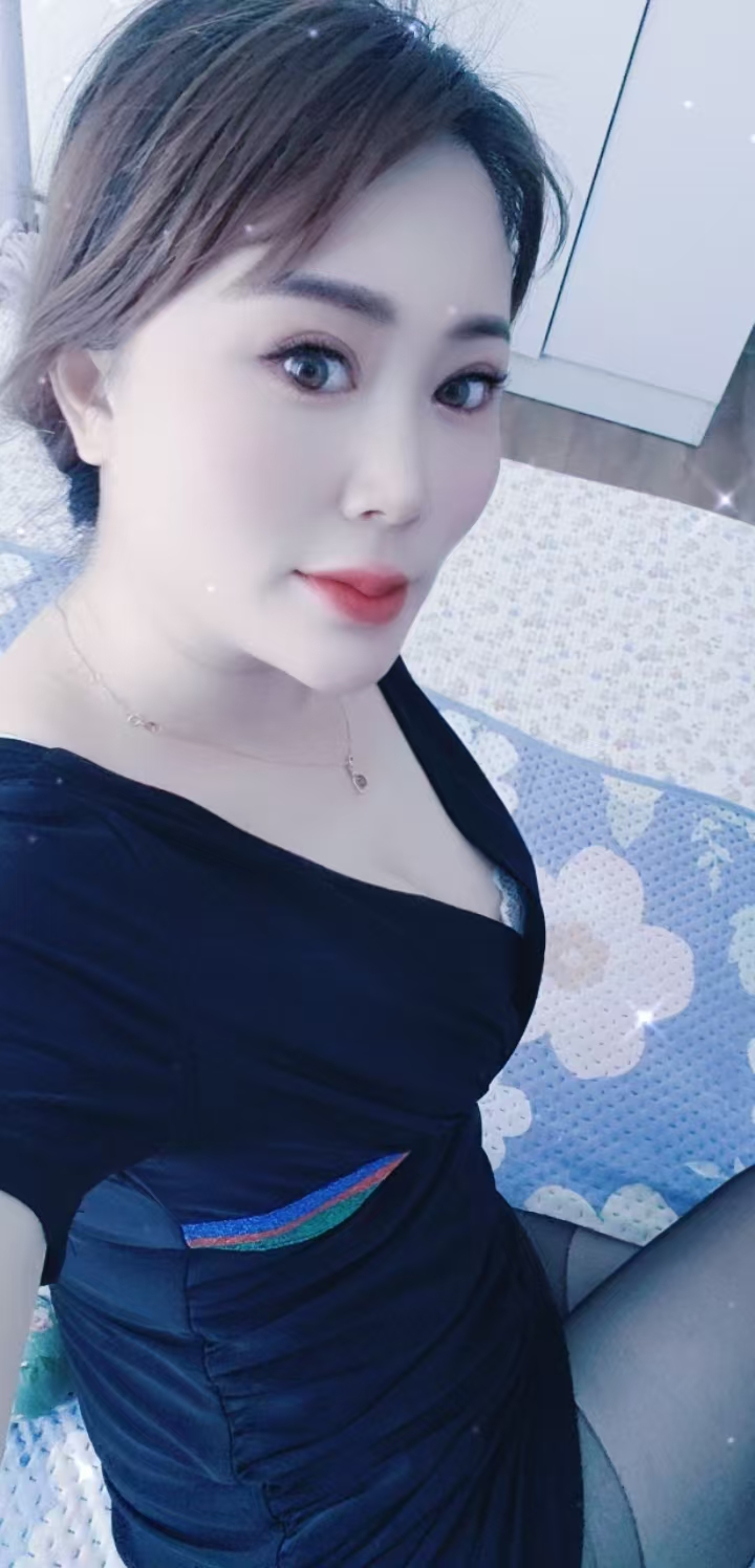 甘井子区热辣熟女姐姐